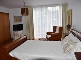 Caloura Camellia House, Hotel in Caloura