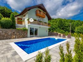 Villa Dino Tin, holiday home in Krasno Polje