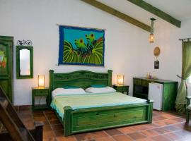 Villa Margarita, отель в городе Алахуэла, рядом находится Зоопарк Аве