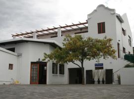 Queen Manor Boutique Guest House, hotell i Graaff-Reinet
