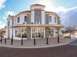 Rose Hotel Clarkson, hotel v destinaci Clarkson