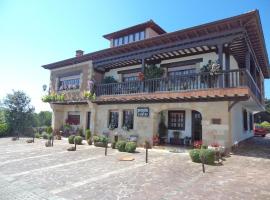 Pension Castio: Santillana del Mar'da bir butik otel