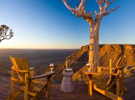 Fish River Lodge, cabin in Ariamab