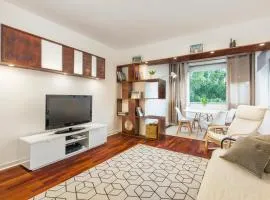 Carcavelos Beach Apartment