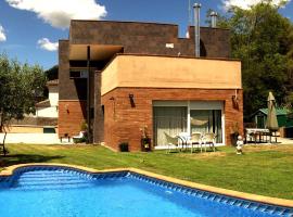 Can Vinyals Holiday Home – dom wakacyjny w mieście Caldes de Montbui
