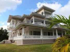 Grann Kaz Guest House