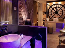 Secret de Paris - Hotel & Spa: Paris, Rome Metro İstasyonu yakınında bir otel