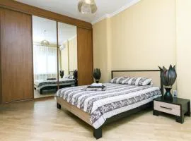 Apartment on Khreshchatyk