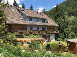 Landhaus Nockalm - Kärnten Card Sommer 2025 inklusive, hotel v destinaci Bad Kleinkirchheim