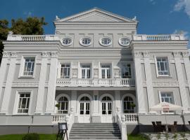 Hotel Willa Hueta, hotel v destinácii Kielce