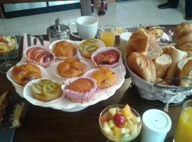 La Gerbaudiere Chambres&Table d hotes proche Mont Saint Michel CUISINE MAISON