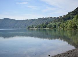 In villa, hotelli kohteessa Rocca di Papa