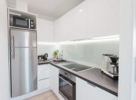 Forenom Serviced Apartments Helsinki Lauttasaari, hotel di Helsinki