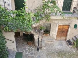 Trattoria Traversi, hotel v destinaci Berbenno di Valtellina