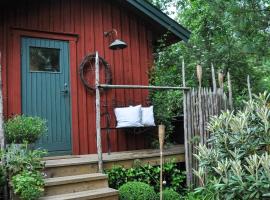 Håkesgård Bed&Garden, hotel v destinaci Veddige