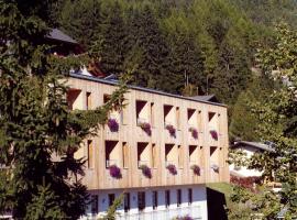 Al Cargà, hótel í San Vigilio Di Marebbe