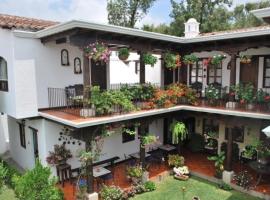 Hotel Casa Madeleine B&B & Spa, отель в городе Антигуа-Гуатемала