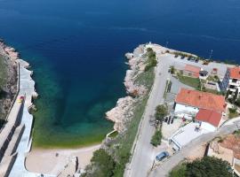 Apartments Danica, hotel ve Vrbniku