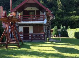 Cabana Florea, Hotel mit Parkplatz in Râu de Mori