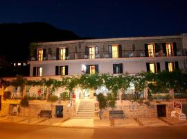 Hôtel Le Bon Accueil, hotel di Porto Ota