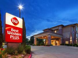 Best Western Plus Goliad Inn & Suites, hotel with parking in Goliad