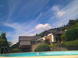 B&B Le Nid Doux (Vresse-Sur-Semois/Chairière), hotel v destinaci Vresse-sur-Semois