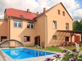 Domek U rybníčku, αγροικία σε Krásná Lípa