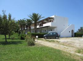 Meroi Studios, guest house in Skiros