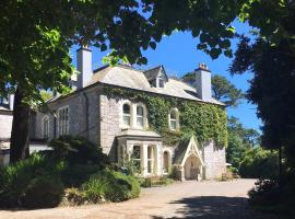 Penmorvah Manor Hotel: Falmouth şehrinde bir kır evi