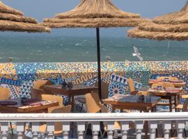 SALUT MAROC! Luxury Boutique Hotel & Restaurant, luxury hotel in Essaouira