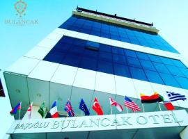 Basoglu Bulancak Hotel, hotelli kohteessa Bulancak lähellä maamerkkiä Giresunin museo