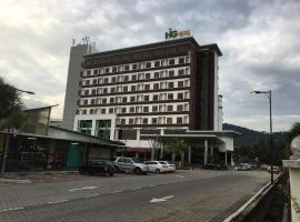 HIG Hotel & Convention, hotel u gradu 'Kuah'
