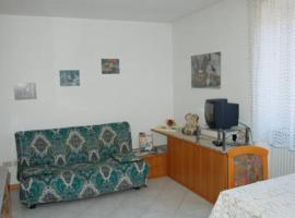 Appartamento Paola, hotel with parking in Bordiana