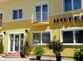 Hotel Sörmester, hotel in Szarvas