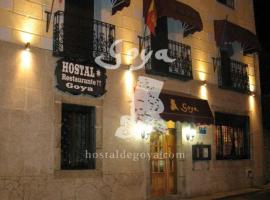 Hostal Restaurante Goya, hótel í Piedrahíta