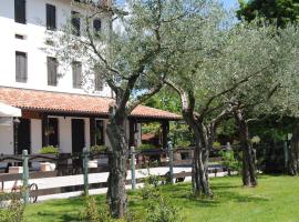 La Pioppa Agriturismo, hotel v destinaci Sacile