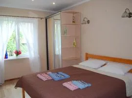 Bozhur Guest House