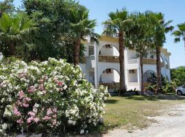 Paradise, hospedaje de playa en Kyrenia