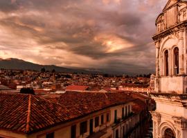 Check Inn Bed and Breakfast, hotel v destinaci Cuenca