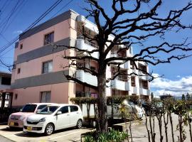 Backpackers Dorms Miwa Apartment, гостьовий будинок у місті Наґано