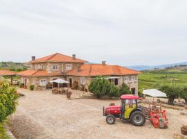 Quinta da Barroca, farm stay in Armamar