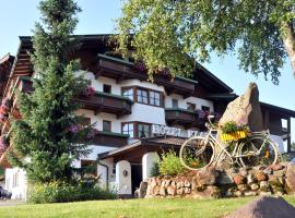 Sport und Familienhotel Klausen, hotel v destinácii Kirchberg in Tirol