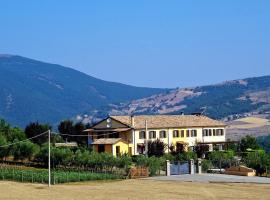 Calvello에 위치한 호텔 Bioagriturismo Sant'Elia