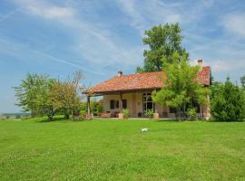 Gorgeous Holiday Home in Carpaneto Piacentino with Pool: Carpaneto Piacentino'da bir daire