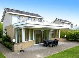Wellness House with solarium, in water area
