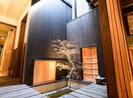 一棟まるまる貸切宿 10名様まで Guesthouse Gokurakudo