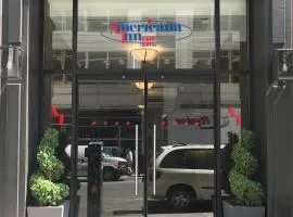 Americana Inn
