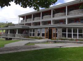 Spring Garden Resort, hotel a Biabou