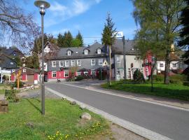 Pension & Gasthof "Am Park" UG, хотел в Stützerbach