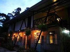 Nature Fruit Farm - Private Estate, hotel with parking in Balik Pulau